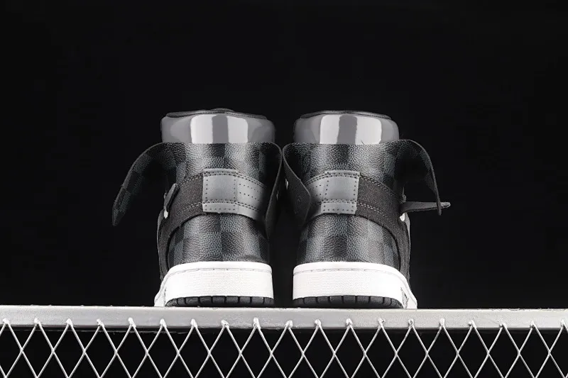 All Categories Air Jordan Jordan Series Basketball Shoes Air Jordan 1 High Donkey Brand x Air Jordan 1 AJ1 Joe 1 Donkey Brand Co-branded Custom Model #With Presbyopia Suitcase Made of Leather, Exclusive Logo Covered Shoe Body, Very High Style